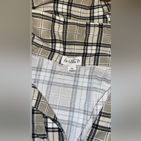 DRESS CHECK SHORT SLEEVE SIZE XL EXCELLENT CONDITIONS - Picture 3 of 7